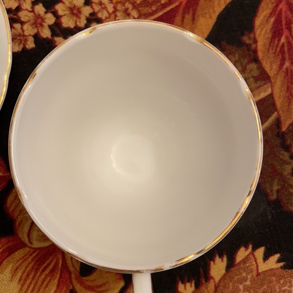 Royal Sutherland Cup and Saucer - Picture 8 of 8